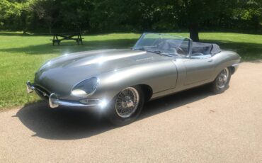 Jaguar-xke-1964-grey-8