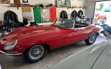 Jaguar-xke-1966-11