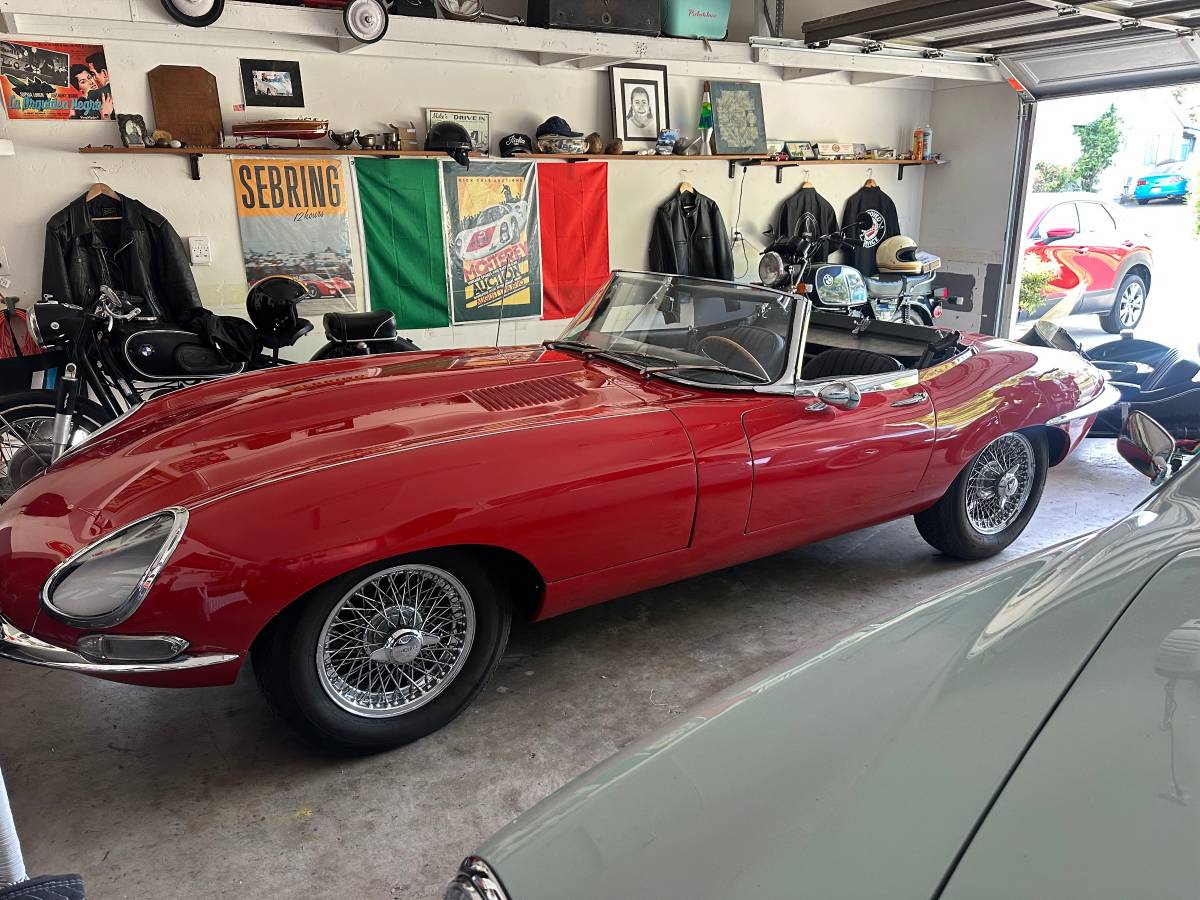 Jaguar-xke-1966-11