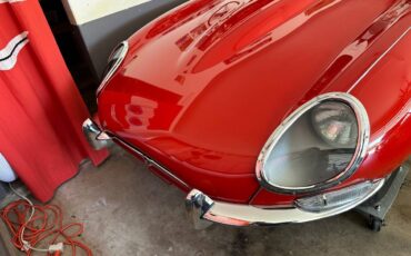 Jaguar-xke-1966-12
