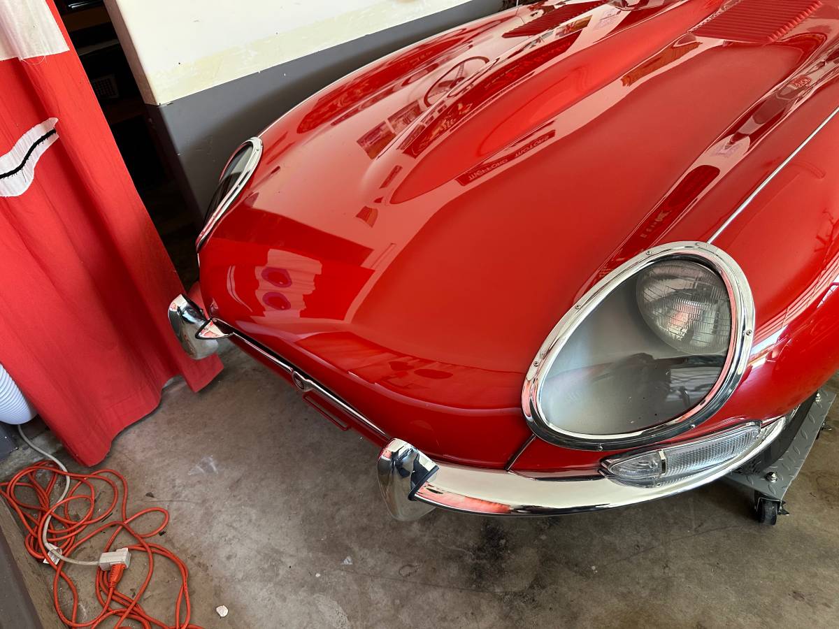 Jaguar-xke-1966-12