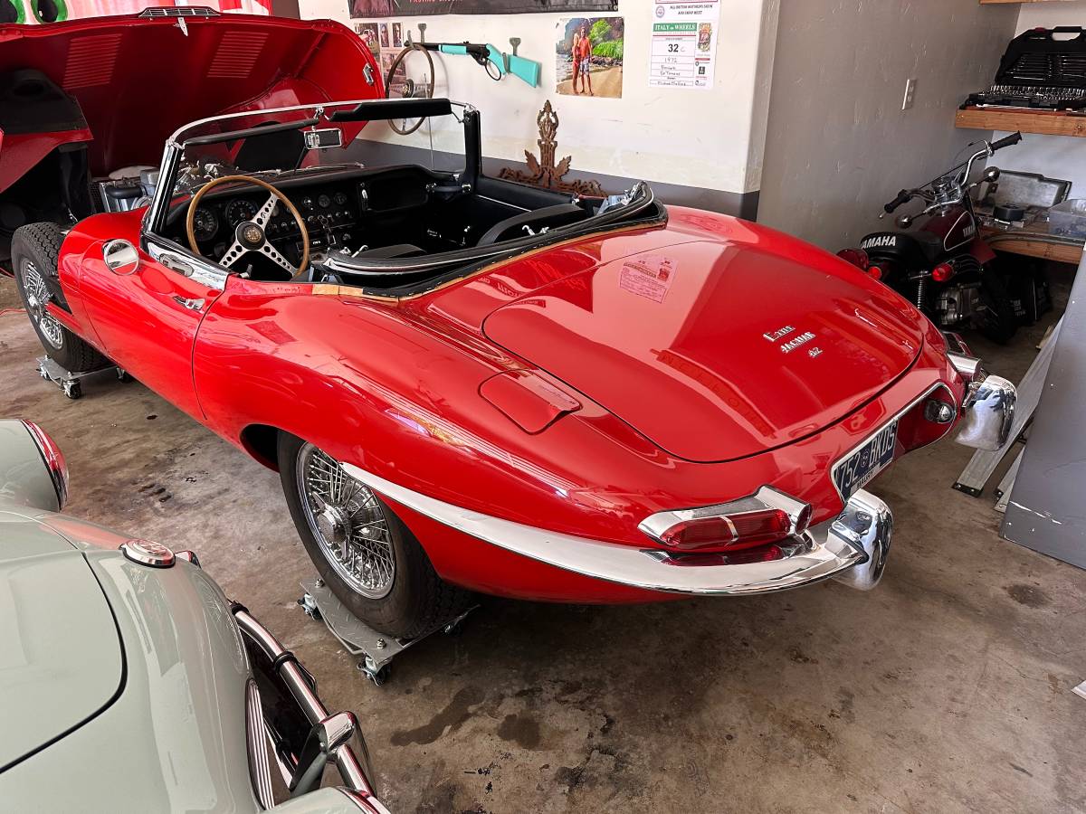 Jaguar-xke-1966-9