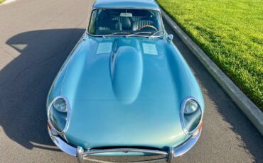 Jaguar-xke-1966-blue-1