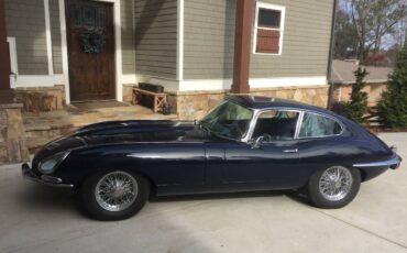 Jaguar-xke-1966-blue-3