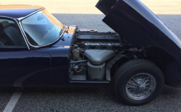 Jaguar-xke-1966-blue-4