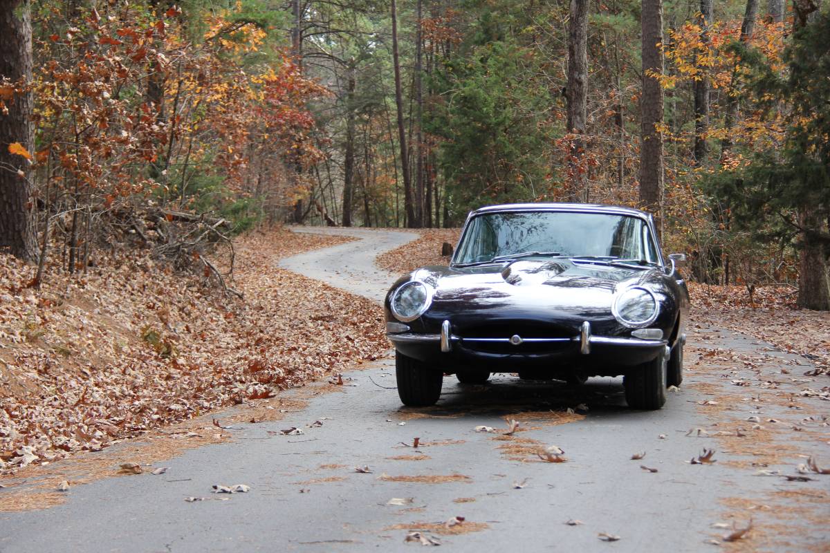 Jaguar-xke-1966-blue-7