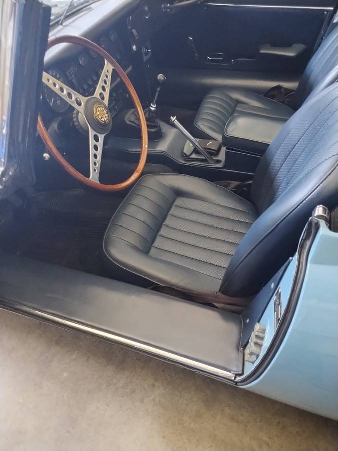 Jaguar-xke-1969-blue-1