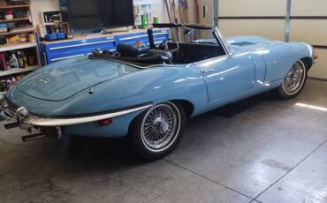 Jaguar-xke-1969-blue