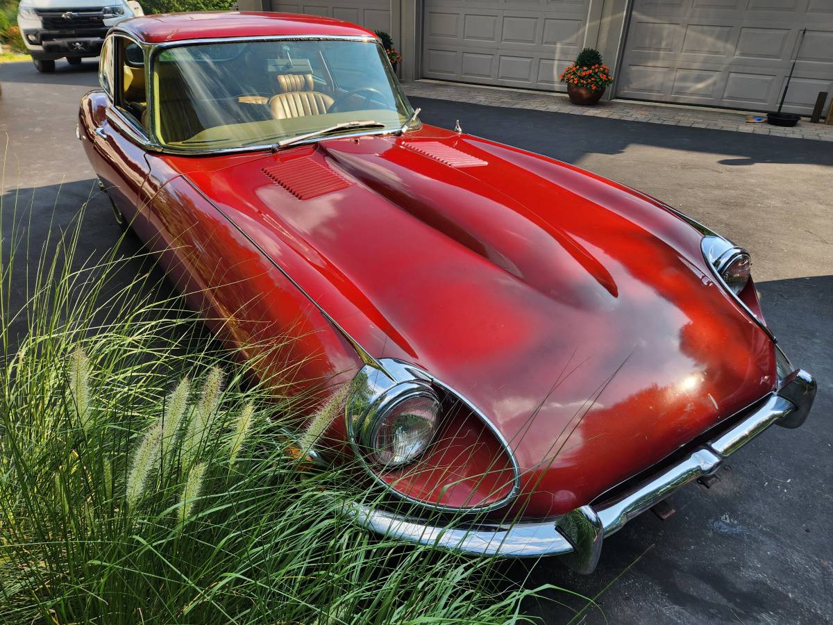 Jaguar-xke-1969-red-7