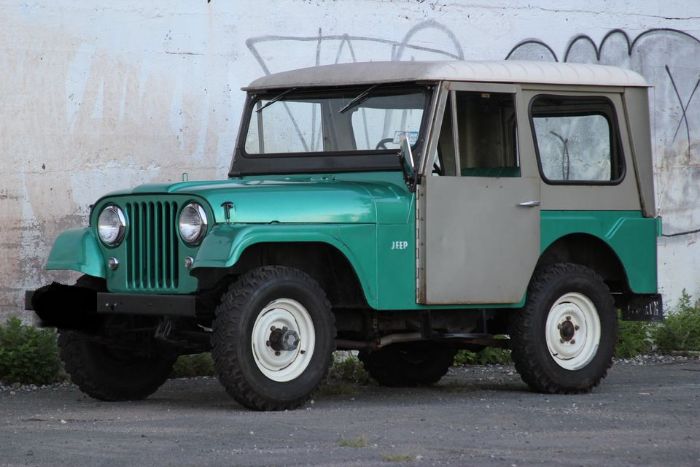 Jeep-1962-Spruce-Tip-Green-Green-3