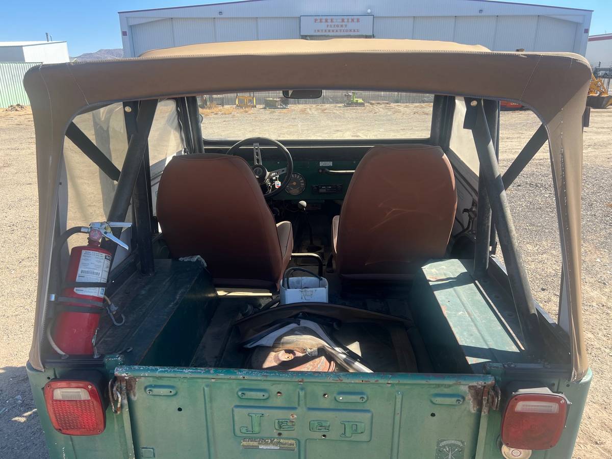 Jeep-1971-15