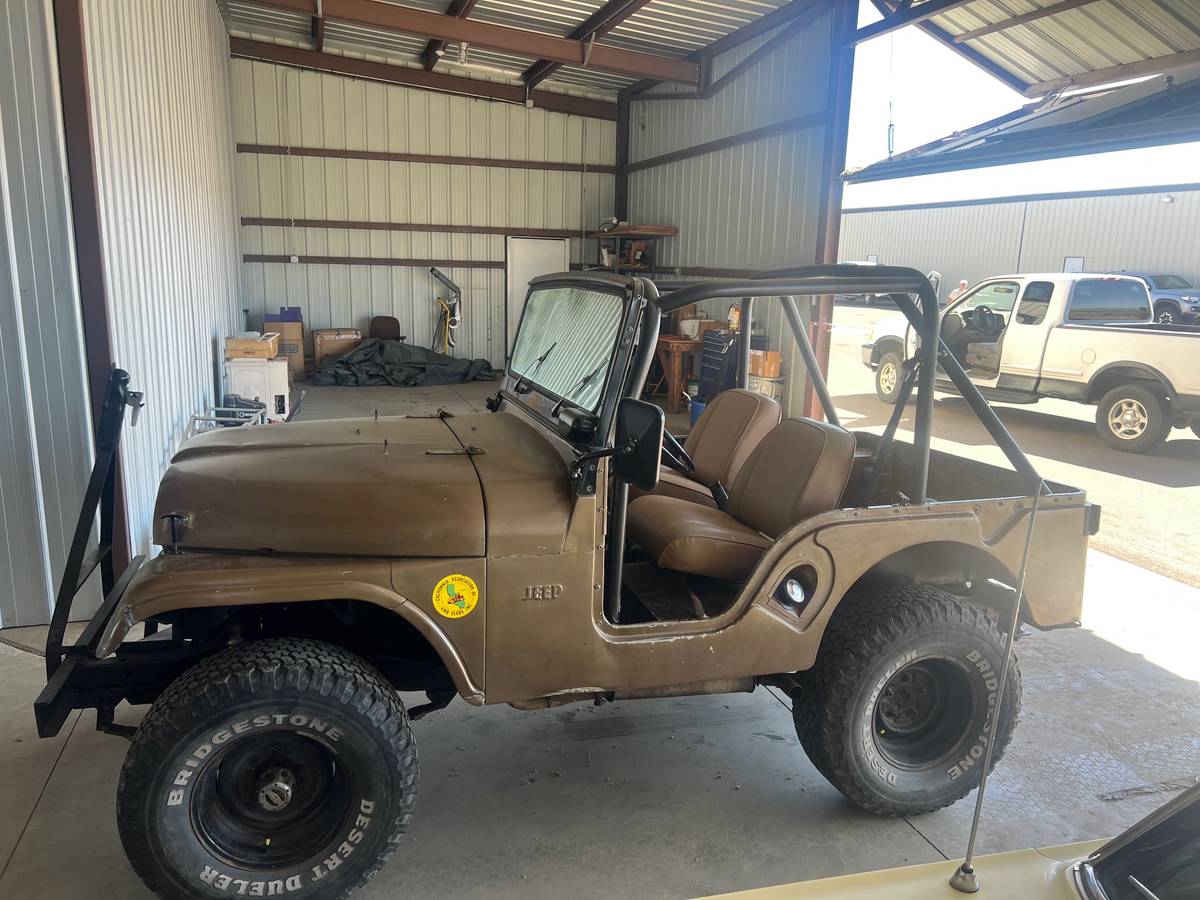 Jeep-1971-3
