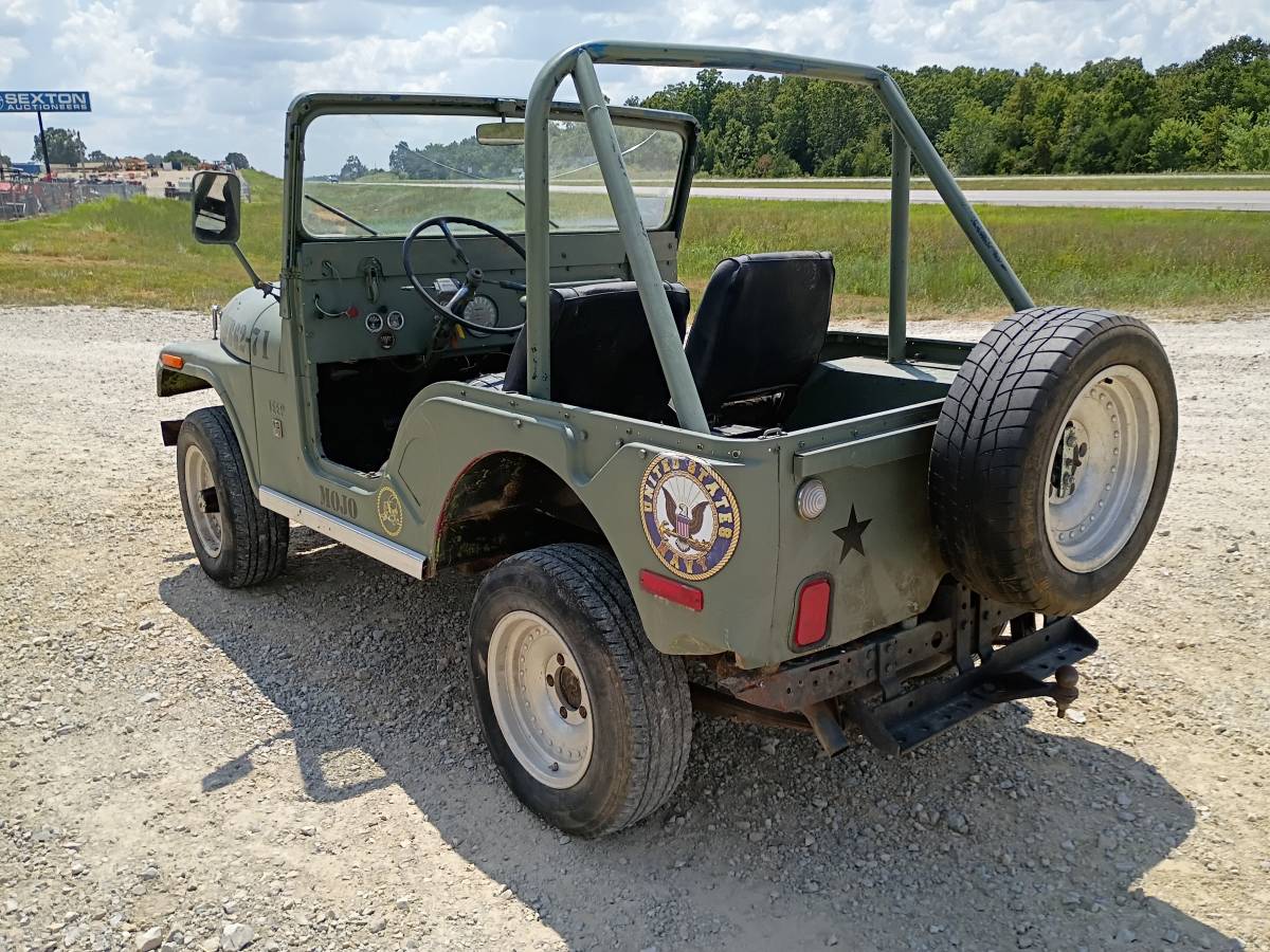Jeep-1971-3