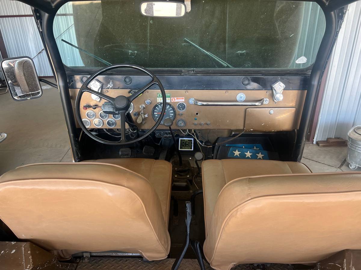 Jeep-1971-5
