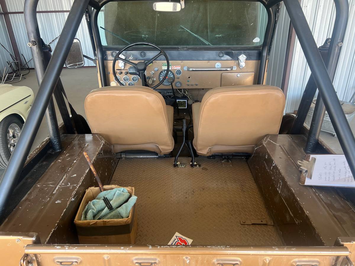 Jeep-1971-6