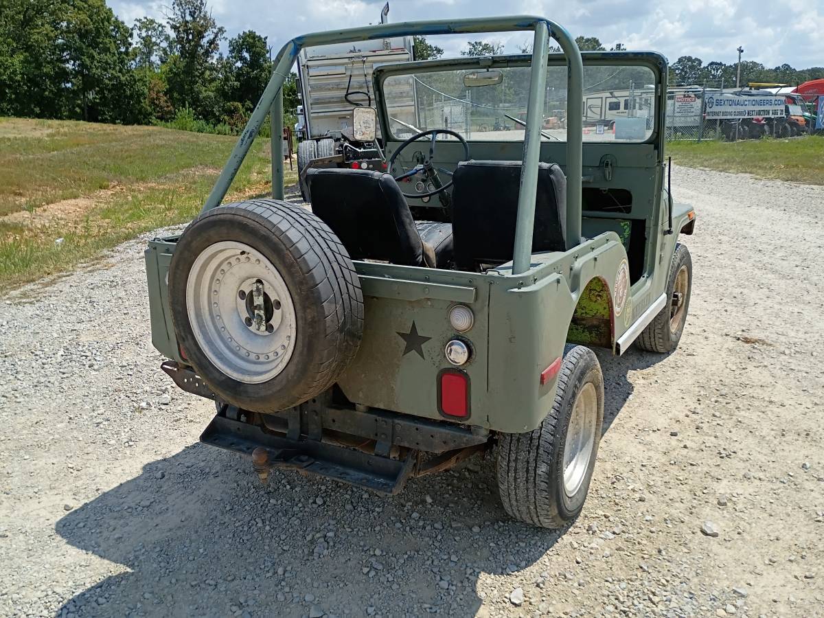Jeep-1971-6