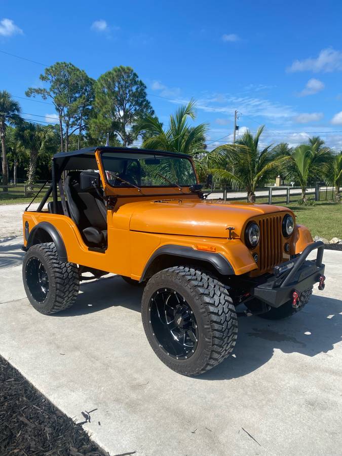 Jeep-1973-orange