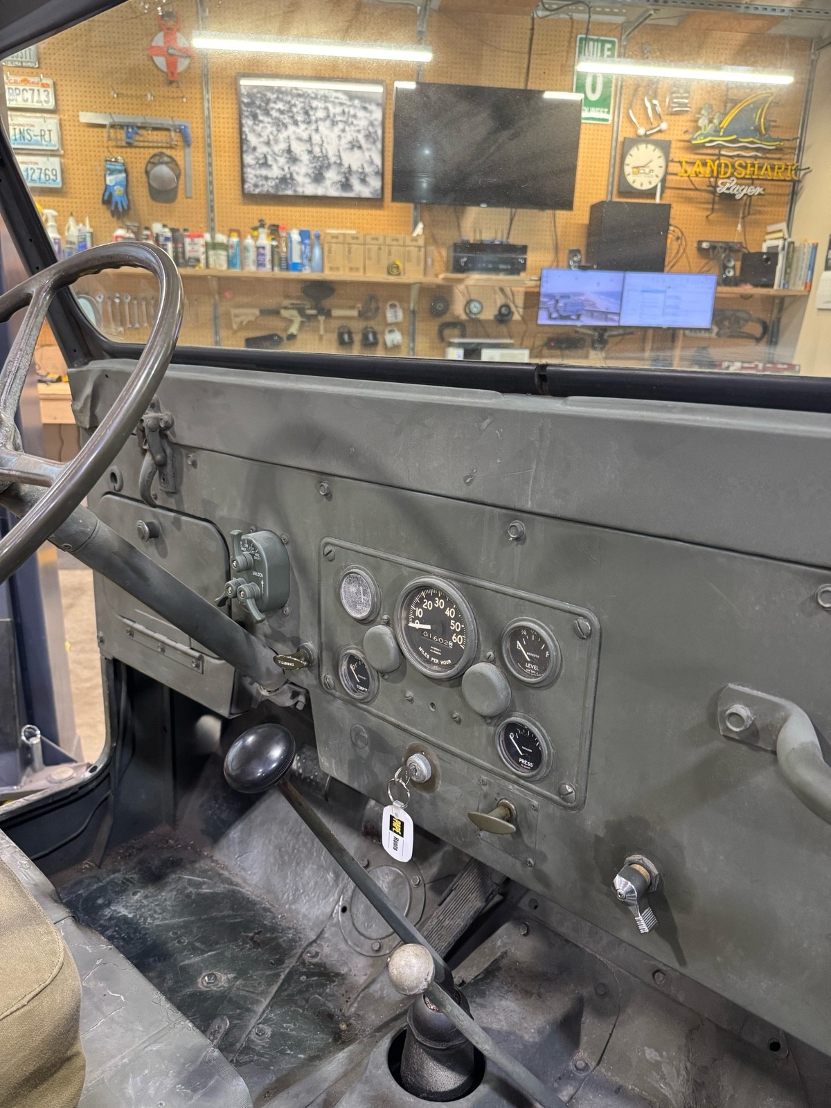 Jeep-CJ-1953-14
