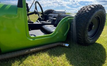 Jeep-CJ-1975-22