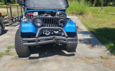 Jeep-CJ-1977-1