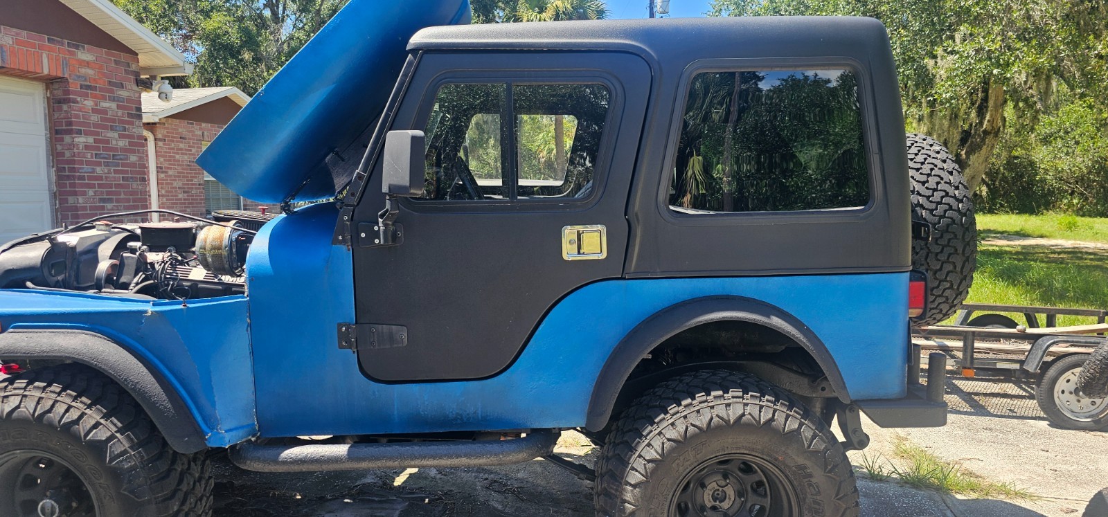 Jeep-CJ-1977-4