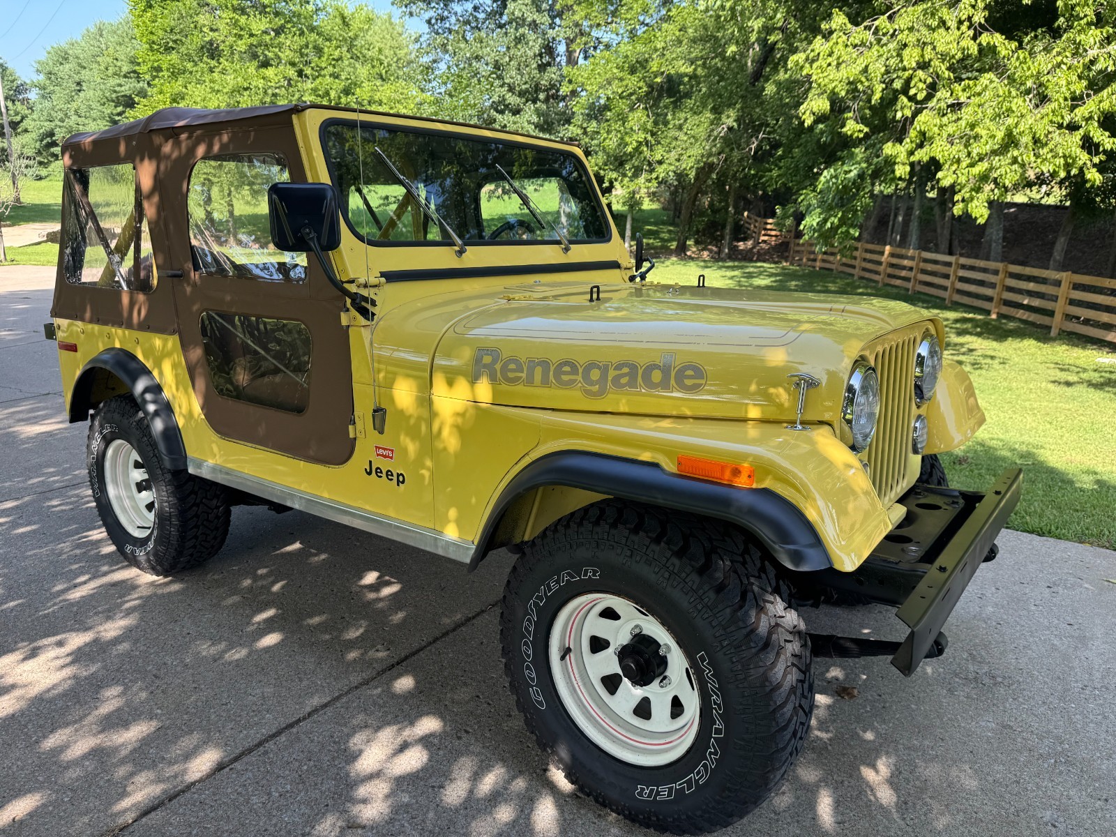 Jeep-CJ-1978-SUV-11