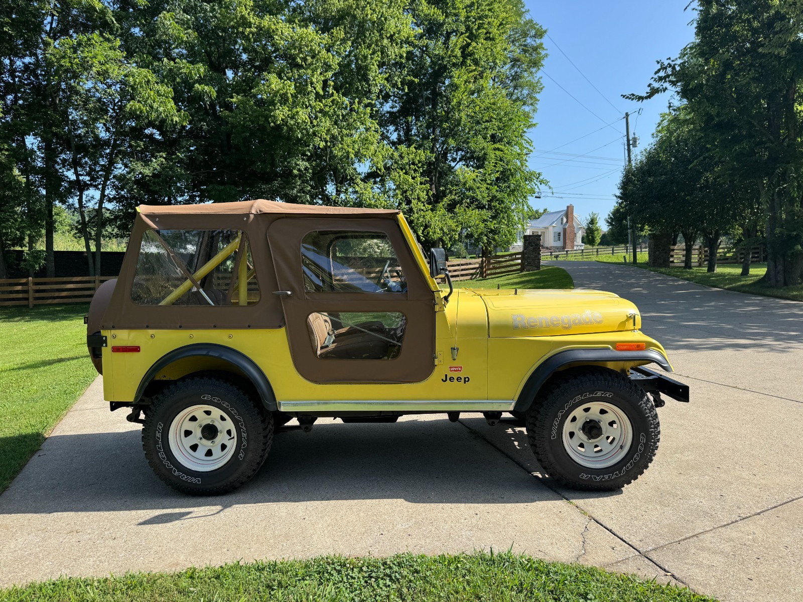 Jeep-CJ-1978-SUV-2