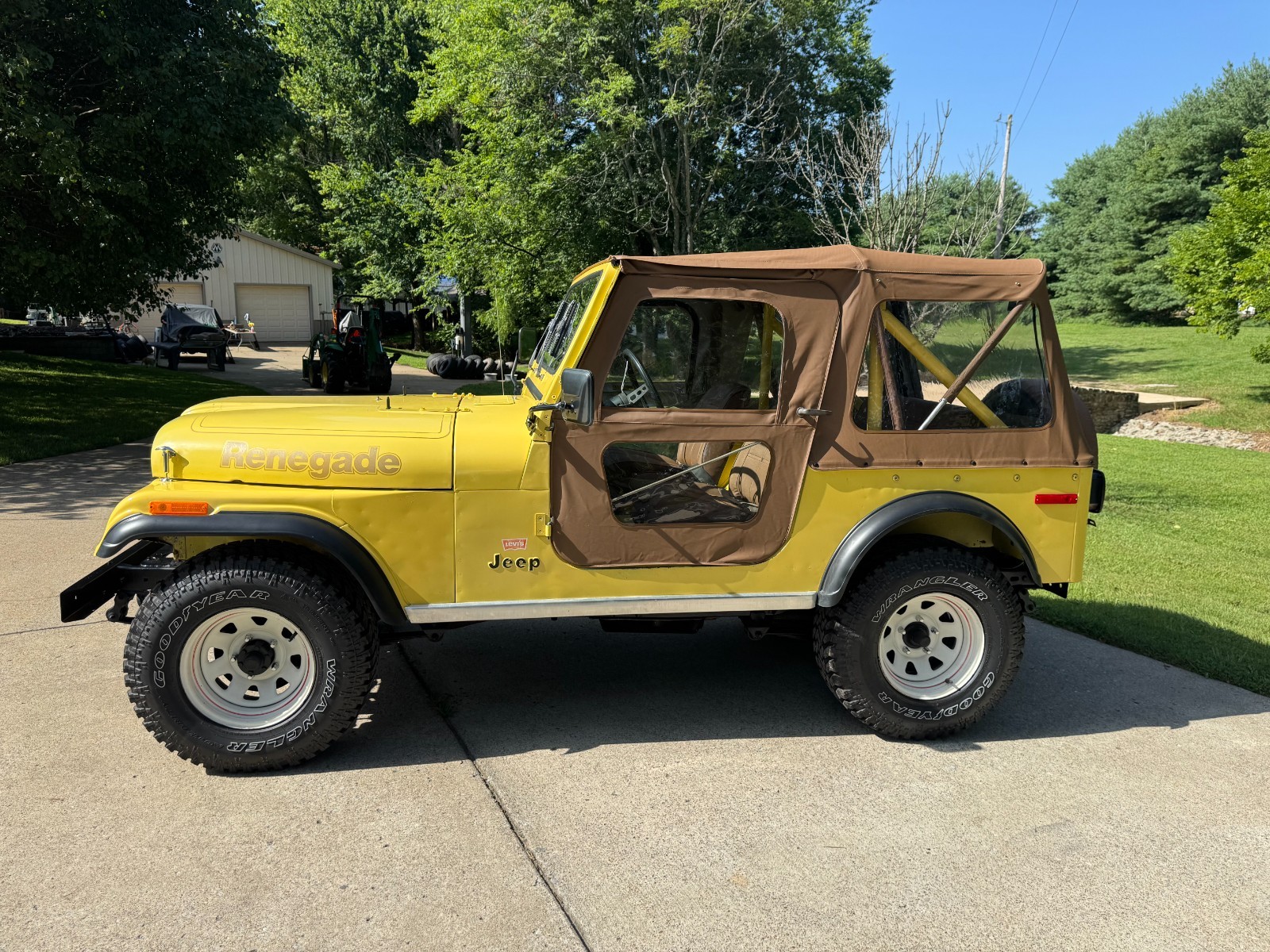 Jeep-CJ-1978-SUV-6