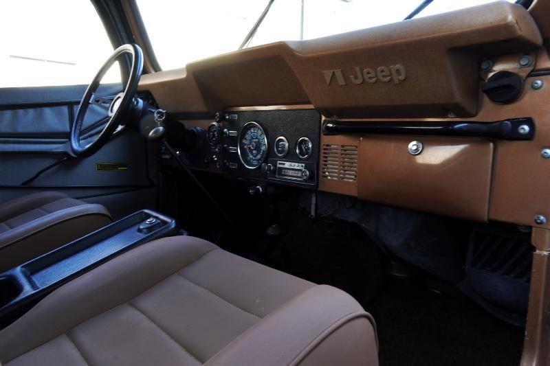 Jeep-CJ-1979-Convertible-20