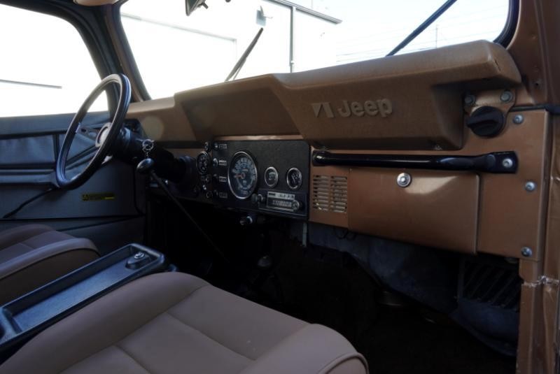 Jeep-CJ-1979-Convertible-21
