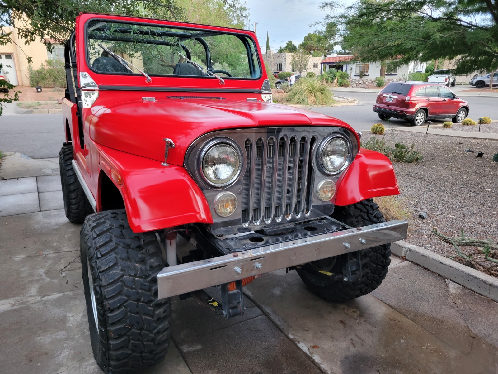 Jeep-CJ-1981-SUV-2