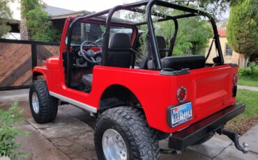 Jeep-CJ-1981-SUV-4