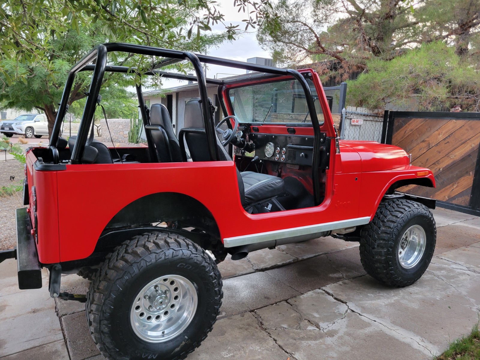 Jeep-CJ-1981-SUV-6