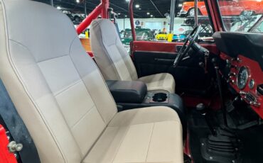 Jeep-CJ-1983-6