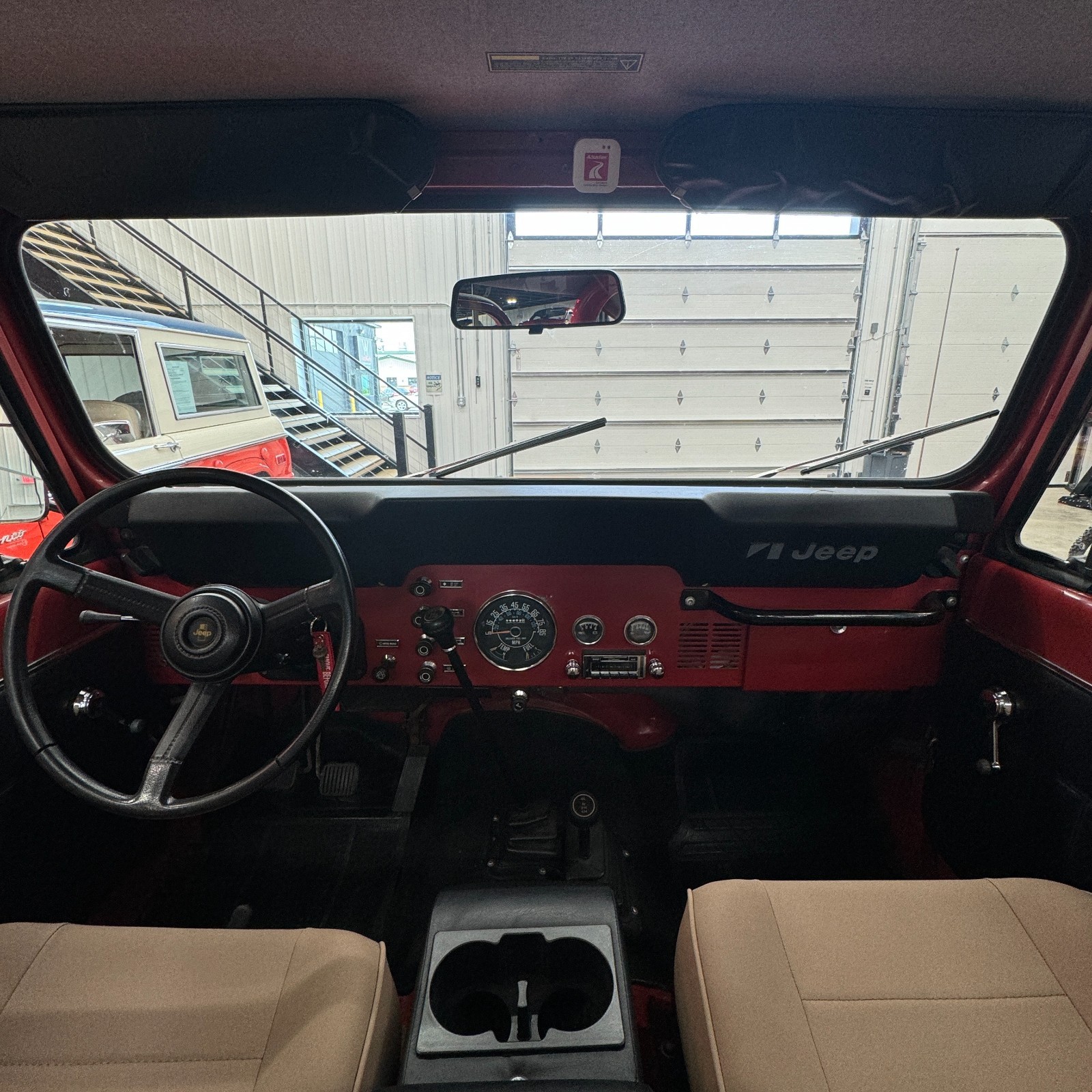 Jeep-CJ-1983-7