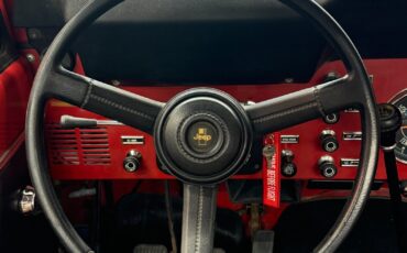 Jeep-CJ-1983-8