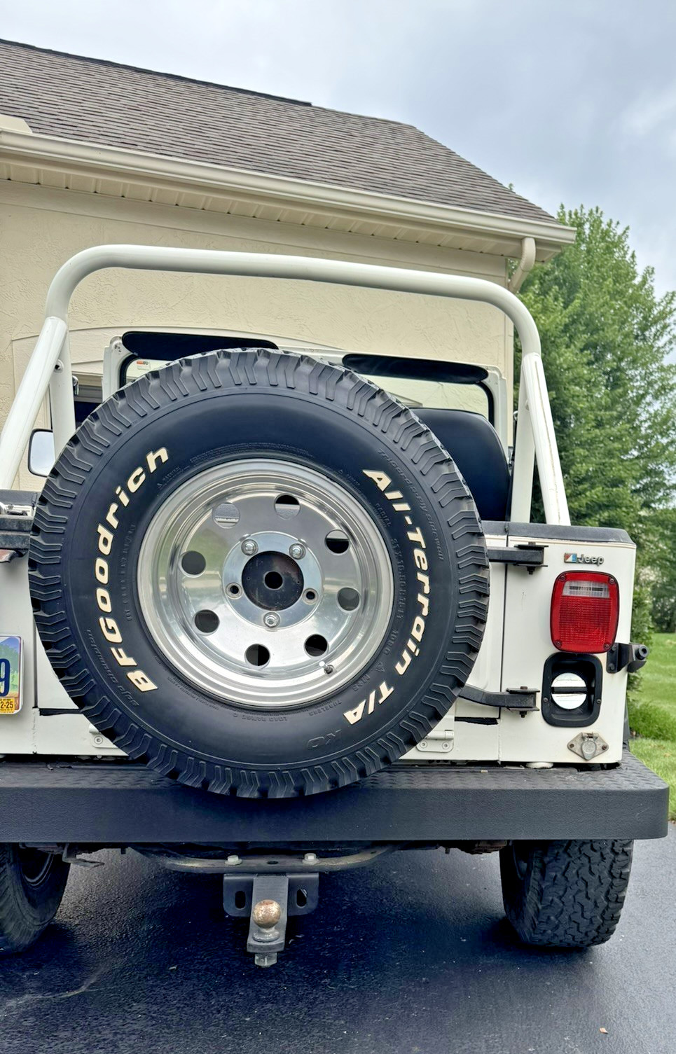 Jeep-CJ-1984-SUV-12