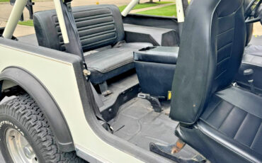 Jeep-CJ-1984-SUV-17