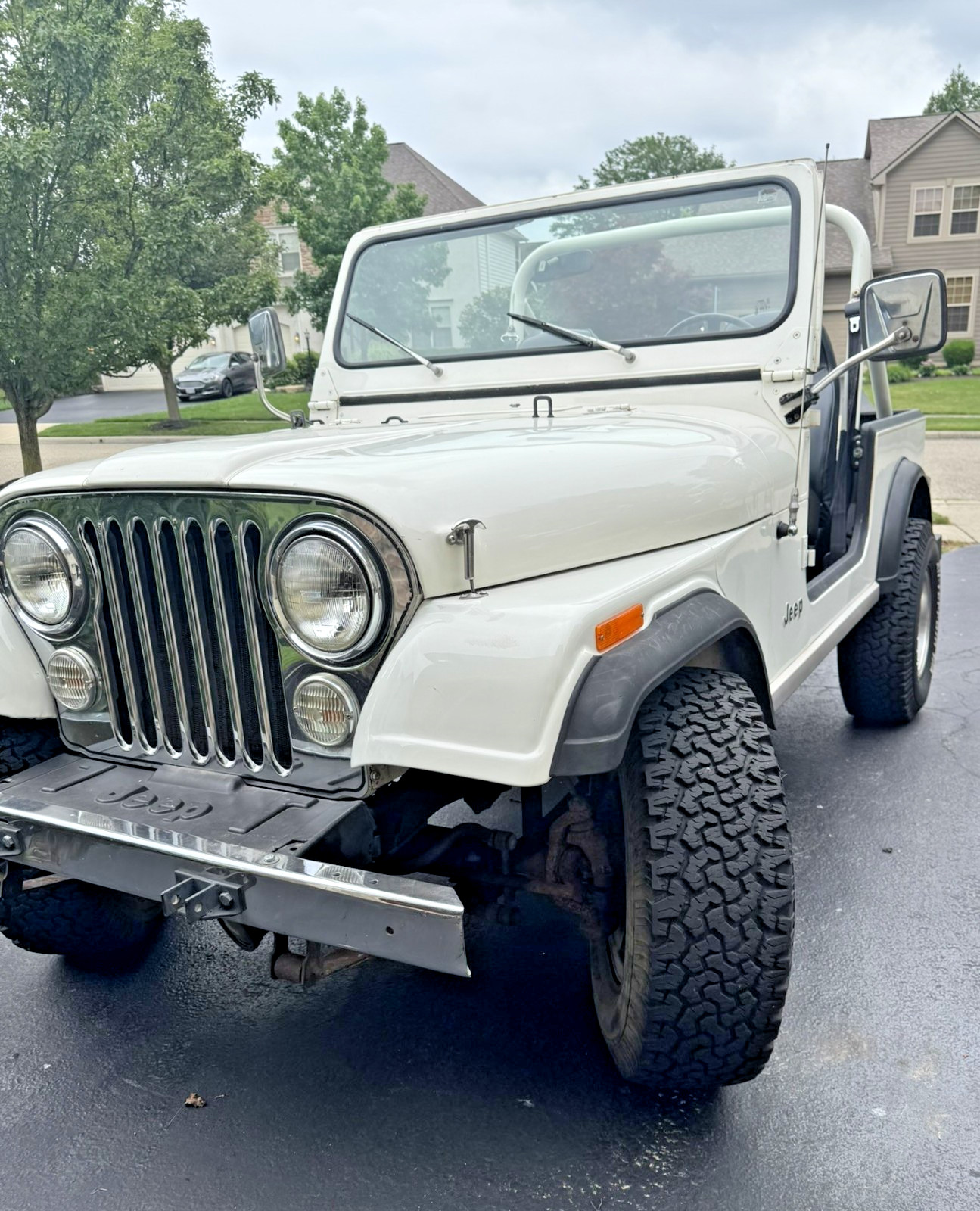 Jeep-CJ-1984-SUV-2
