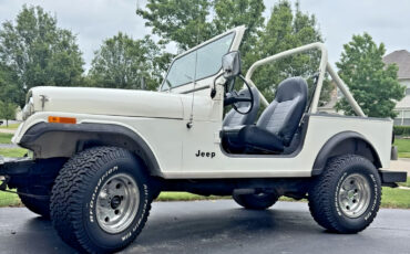 Jeep-CJ-1984-SUV