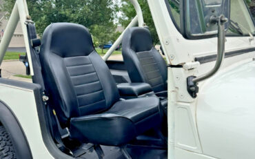 Jeep-CJ-1984-SUV-6
