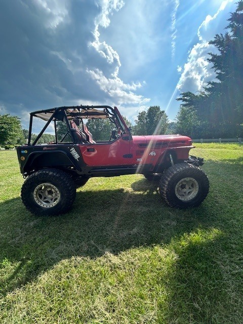 Jeep-CJ-1985-SUV-1