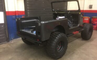 Jeep-CJ-7-1978-9