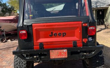 Jeep-CJ-7-1979-12