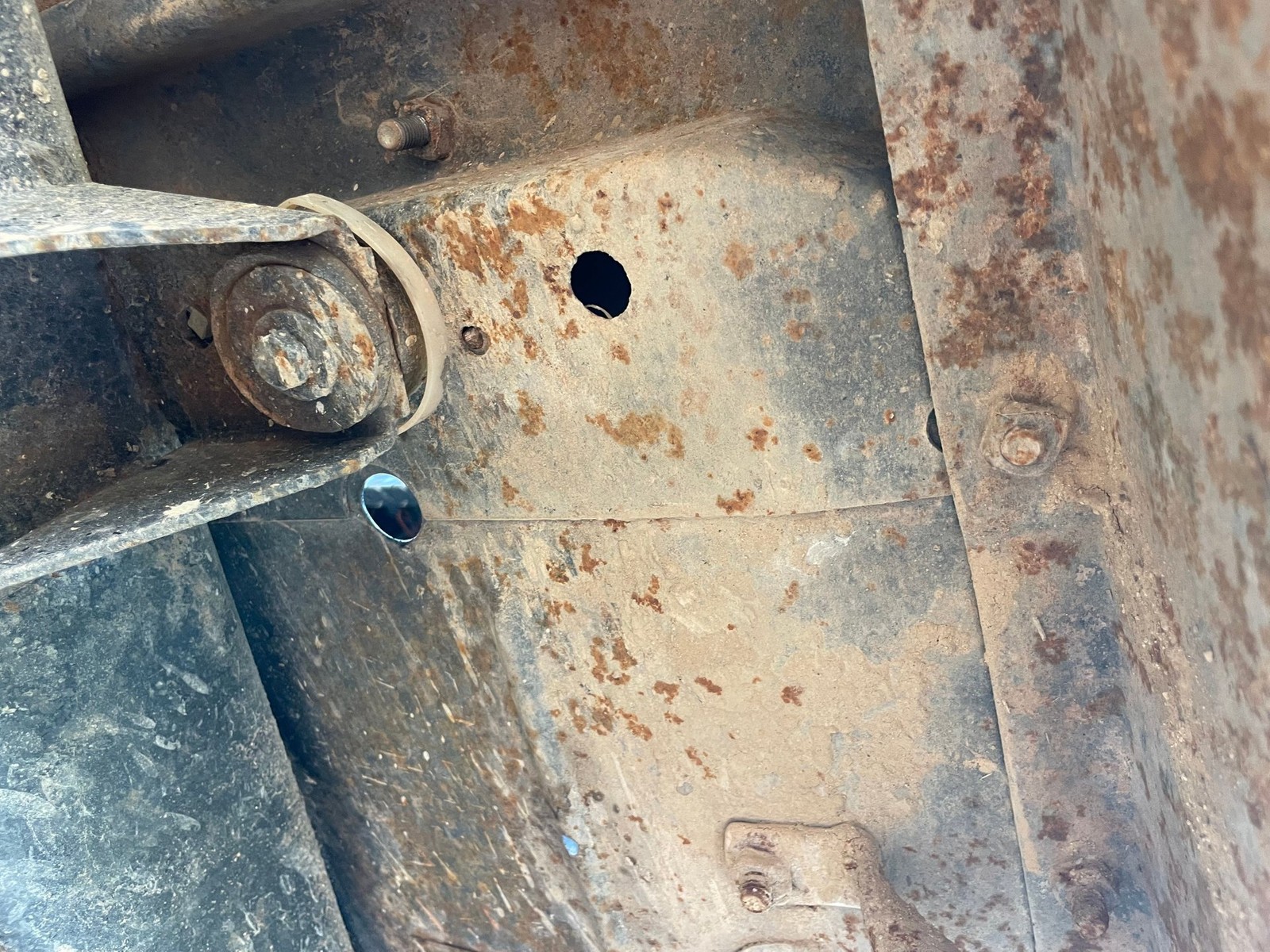 Jeep-CJ-7-1983-19