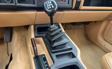 Jeep-Cherokee-1987-SUV-20