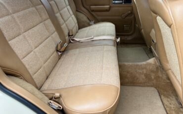 Jeep-Cherokee-1987-SUV-22