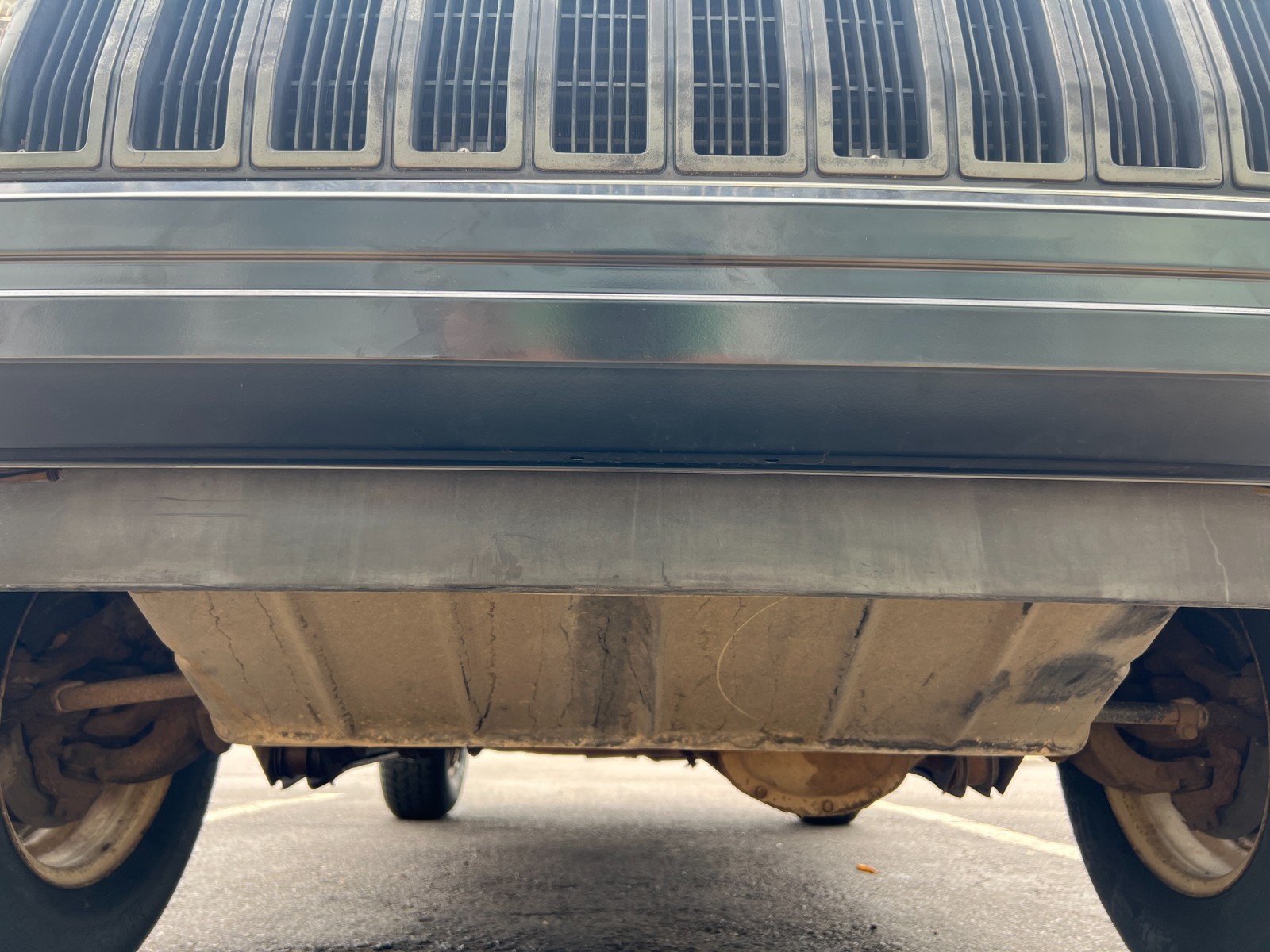 Jeep-Cherokee-1987-SUV-32
