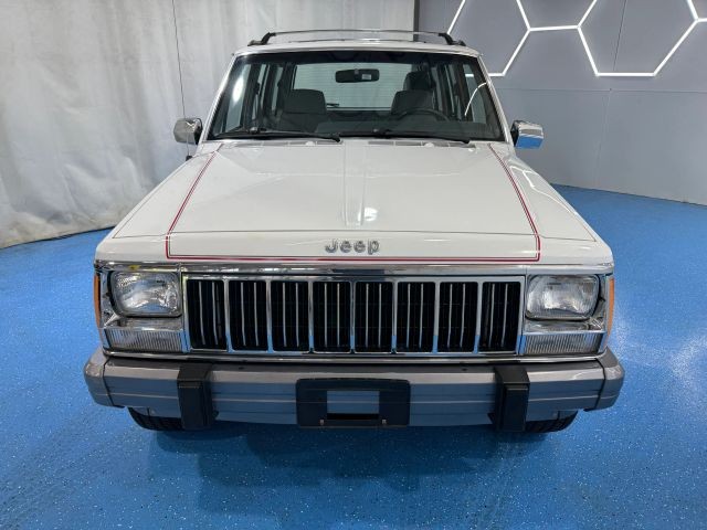 Jeep-Cherokee-1991-SUV-1