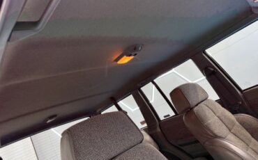 Jeep-Cherokee-1991-SUV-16